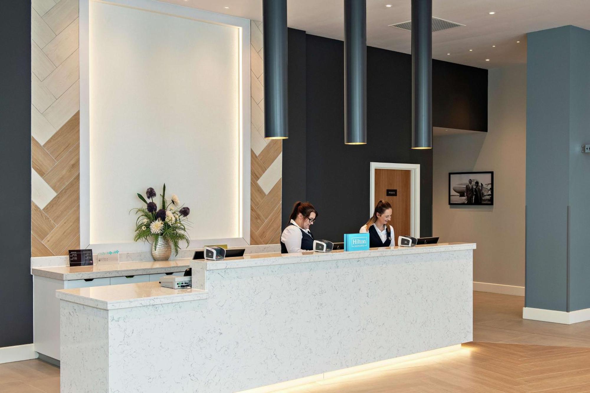 Hilton Garden Inn Abingdon Oxford Zewnętrze zdjęcie