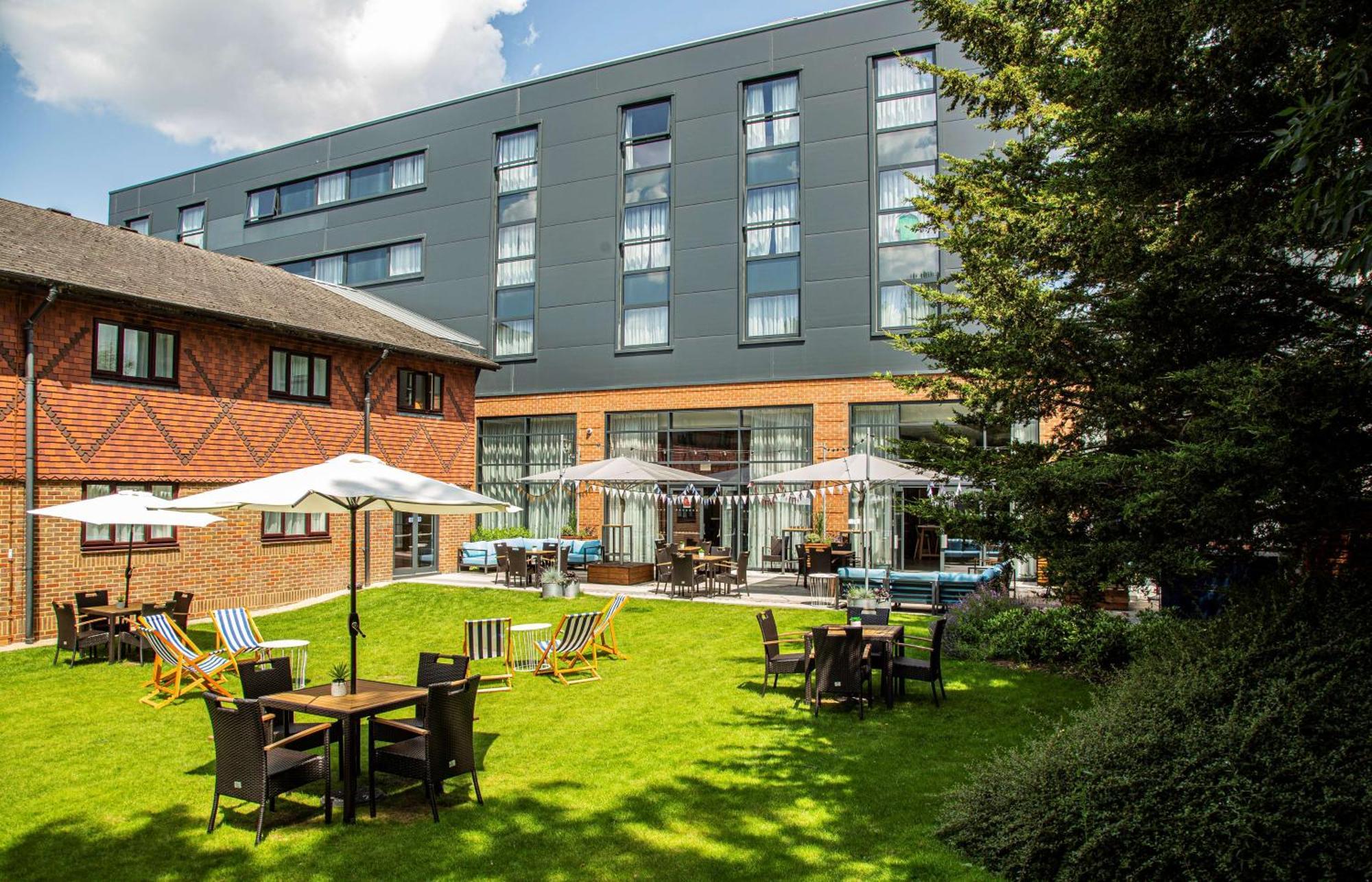 Hilton Garden Inn Abingdon Oxford Zewnętrze zdjęcie